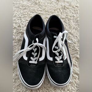 Vans Black and White Sneakers - Size 10